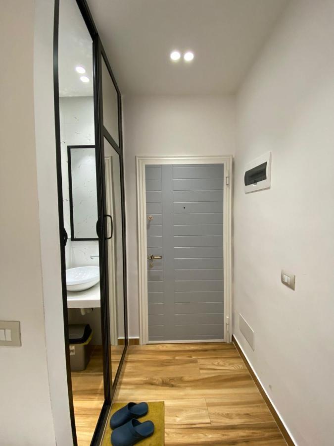 Luxury Apartment In Blloku Area تيرانا المظهر الخارجي الصورة